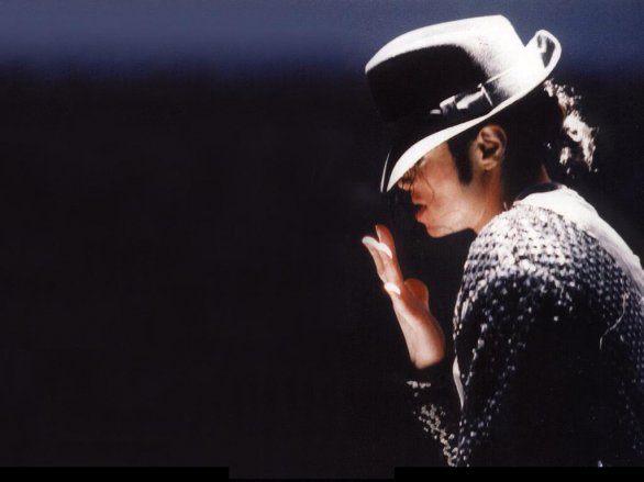 Emozioni – Dal team di Sfide un viaggio nella musica. Prima puntata su Michael Jackson