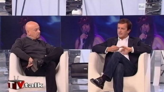 Enrico Ruggeri a Tv Talk: “I vecchi giudici non hanno rispettato il nostro lavoro”. Giorgio Gori lo zittisce: “Tu hai preso X Factor troppo seriamente”