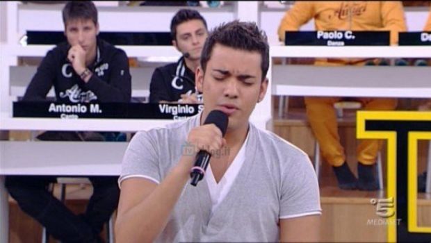 Amici 10 spoiler: titolare di canto lascia la scuola