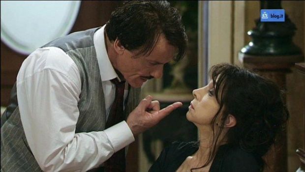 Ascolti Tv Martedì 30 novembre 2010: Filumena Marturano vince con 5,7 mln (20,43%) battendo I Cesaroni a 5 (18%). Ballarò al 16,74%, Wild al 10,84%. Boom La5 con la GF Night e Iris con The Score