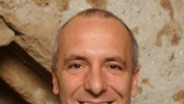 Paolo Calvani a TvBlog: “RTI non ha chiesto la rimozione della canzone contro Amici e per Maria De Filippi è una ragazzata”