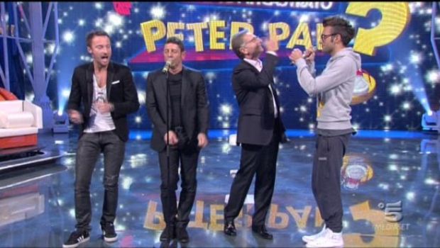 Ascolti Tv Giovedì 9 dicembre 2010: vince Annozero (19%), seguito da Don Matteo e Peter Pan. Bene Csi Miami e ottimo il finale di The Mentalist (17%) e FlashForward. Victor Victoria chiude al 4%