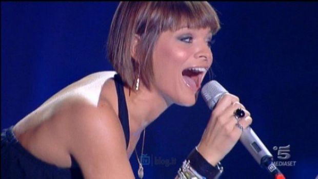 Alessandra Amoroso promossa in prima serata il 25 dicembre (anteprima TvBlog)