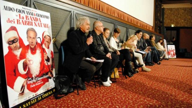 La banda dei Babbi Natale – Aldo, Giovanni, Giacomo e il cast presentano il film