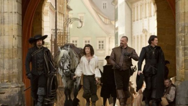 I Tre Moschettieri in 3D: prima foto ufficiale e sinossi per il film di Paul W.S. Anderson