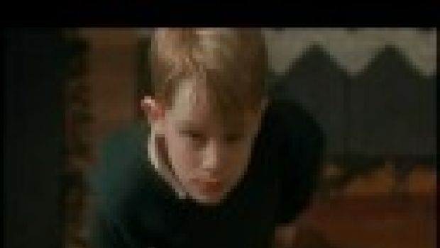 I am Home Alone, il movie mash-up horro natalizio