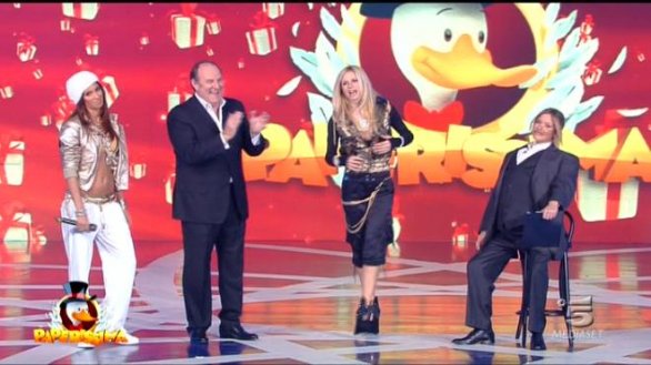 Ascolti Tv Mercoledì 29 dicembre 2010: Paperissima record con oltre 6 mln (24%), Le cose che restano chiude con 4,3. Kalispéra e Porta a Porta a 2 (17,5%), cresce Apocalypse  (8%). Nuovo record di Iris a 384mila tsp
