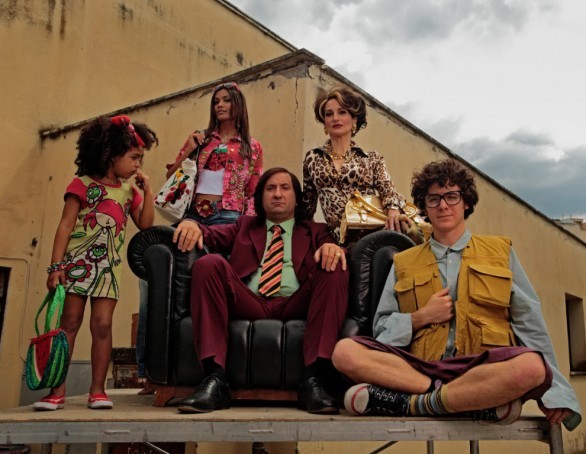 Qualunquemente – fotogallery del nuovo film di Antonio Albanese