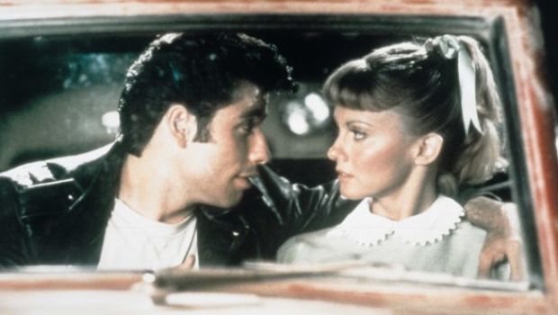 Ascolti Tv Sabato 1 gennaio 2011: Grease con 3 mln batte 24mila voci (2,6 mln), superato anche da Mamma ho perso l’aereo che batte tutti. Golden Circus a 2 mln, Amici a 2,3 mln. Ottimo il Concerto di Capodanno