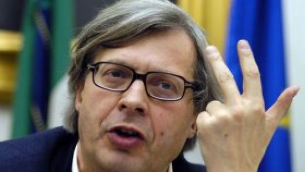 Sgarbi su RaiUno porta in Tv Dio e il Dalai Lama