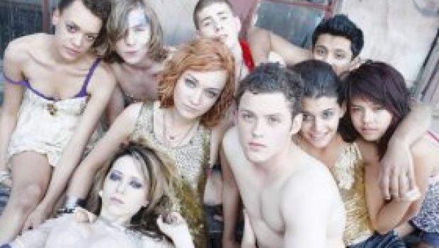 Il Parents Television Council contro Skins U.S.: “Troppi riferimenti a droga, alcool e pornografia”