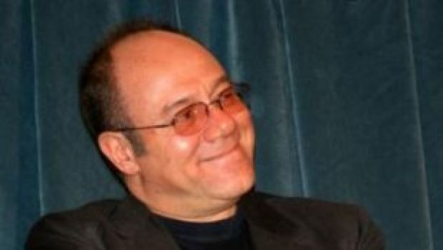 Carlo Verdone contro la cattiva cultura tv al Bifest: “Nuti dalla d’Urso se lo potevano risparmiare”