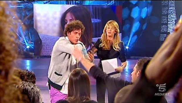 Grande Fratello 11 – Rissa sfiorata tra Pietro Titone ed Edoardo Tavassi