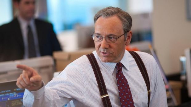 Margin Call – foto, sinossi e teaser poster del film con Kevin Spacey, Paul Bettany, Jeremy Irons, Zachary Quinto, Demi Moore e Stanley Tucci