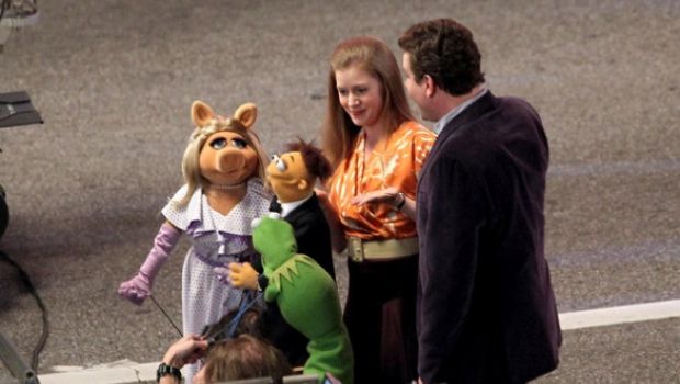 Nuove foto dal set di The Muppets – Jason Segel ed Amy Adams provetti ballerini