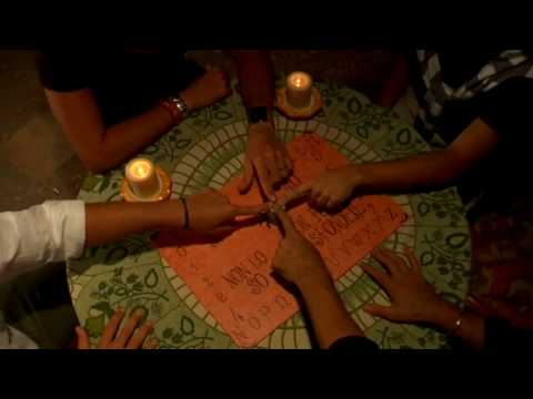 SPIRITI COME NOI – Trailer