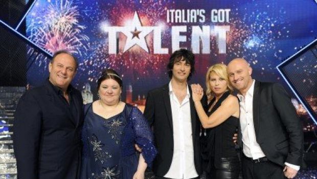 Carmen Masola a Gossipblog: “Non sono ingrata verso la De Filippi, mi hanno fraintesa”