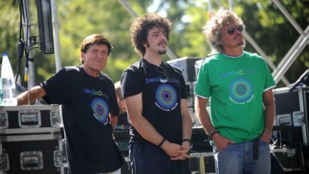 Niccolò Fabi contro Sanremo: “Due anni fa non servivo, ora vogliono la mia storia”