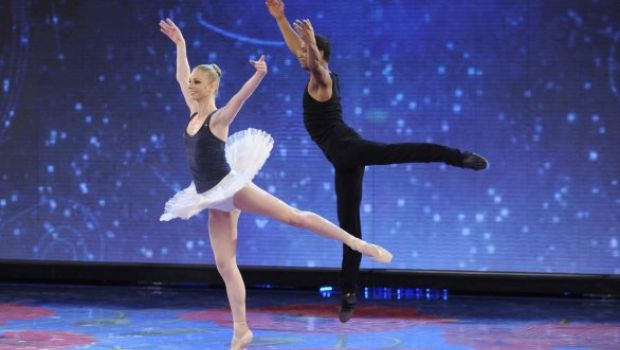 Amici 10, Debora Di Giovanni a TvBlog: “Sto benissimo con Vito, il nostro rapporto è più saldo di prima. Non sono contenta che Giulia sia la prima finalista”