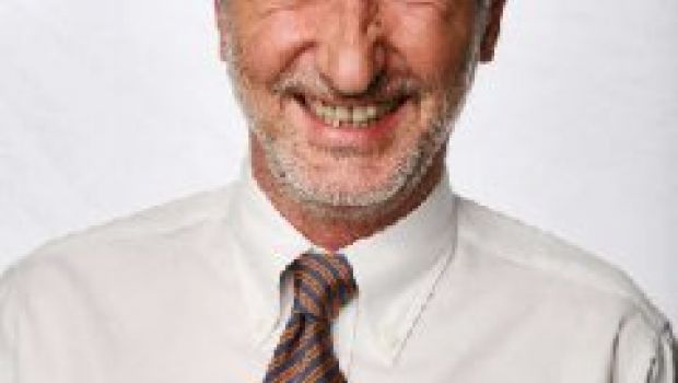 La prima puntata di Sanremo secondo Umberto Brindani: “Scommetto sul sorpasso di Belen, sorpreso dalla Clerici”