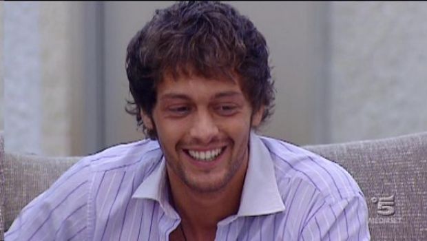 Grande Fratello 11, Roberto Manfredini a TvBlog: “Cercavo solo l’amicizia di Andrea, non sono una pettegola. Robeota della Gialappa’s? Mi hanno fatto morire dal ridere!”