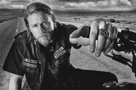 Sons of Anarchy, la terza stagione su Fx. Guest star Stephen King