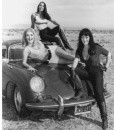 E’ morta Tura Satana: Cineblog omaggia la Varla di Faster, Pussycat! Kill! Kill! – Foto, curiosità e trailer