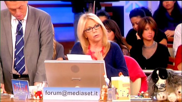 Rita Dalla Chiesa affranta a Forum dopo la causa su L’Aquila