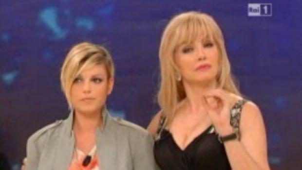 Ascolti Tv Sabato 19 marzo 2011: Ballando con le stelle sempre leader con 5,3 mln (25%), La Corrida cala sotto i 4 (17%)