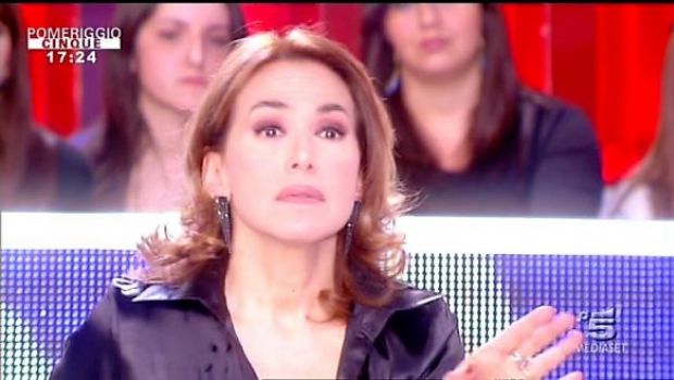 Barbara D’Urso rinuncia a Uman – Take Control. E risponde alla Clerici sul tradimento