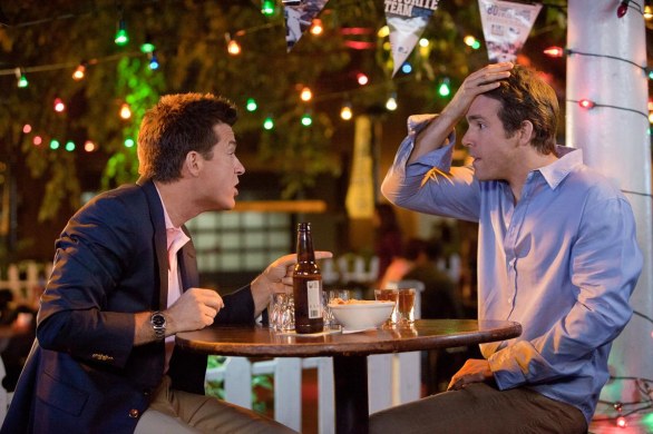 The Change Up –  trailer senza censure, locandina e prime immagini della commedia con Ryan Reynolds e Jason Bateman