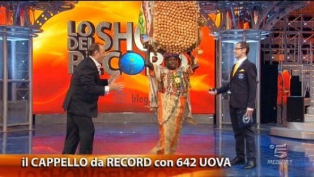 Ascolti Tv Giovedì 31 marzo 2011: Lo Show dei Record cresce e sfiora i 6 mln (23%), superando Annozero (20%) e Manara 2 (19%, 21%)