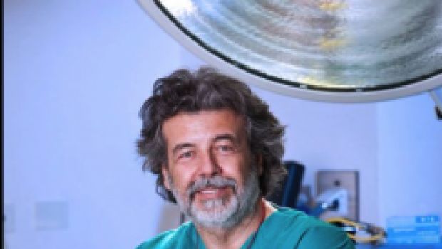 Plastik – Ultrabellezza slittato al 19 aprile per il forfait del Dr. Roy De Vita