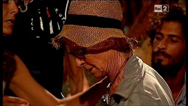 Gianna Orrù eliminata da L’Isola dei famosi 2011