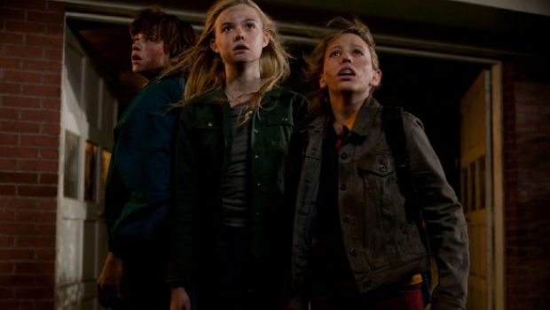 Super 8 in due nuove immagini