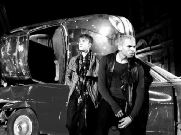 Chris Brown e Justin Bieber – Next 2 u
