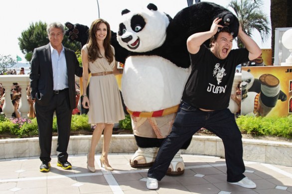 Cannes 2011 – oggi sulla Croisette Tilda Swinton, John C. Reilly, Mia Wasikowska, Angelina Jolie, Jack Black e Dustin Hoffman.