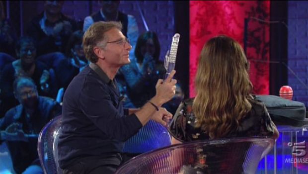 Il Senso della Vita e Ciak, si canta chiudono prima: settimana di resa per Lucio Presta