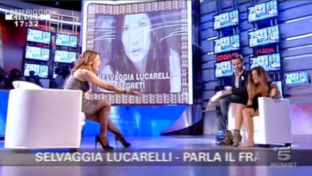 Selvaggia Lucarelli da Barbara d’Urso critica Simona Ventura