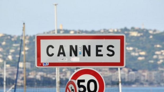 Cannes 2011 – la Croisette si fa bella per la serata di inaugurazione
