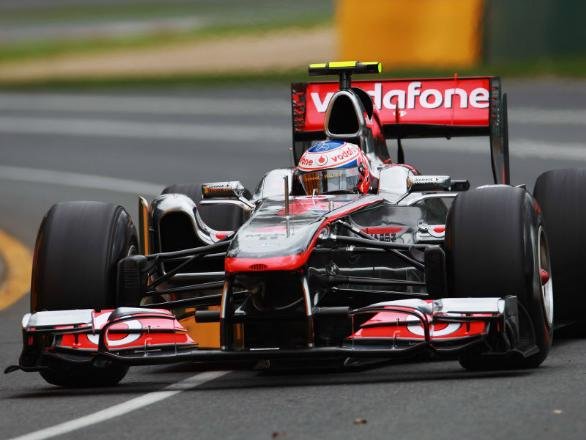 Auditel, Ascolti Tv 12 giugno 2011: il lunghissimo Gran Premio di Formula 1 stravince con 6,7 mln (32,78%), Lo Show dei Record al 14,77%. MotoGP a oltre 6,1 mln (35,06%) l’evento sportivo più seguito