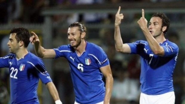 Auditel, Ascolti Tv 3 giugno 2011: Italia-Estonia vince con 6,6 mln (25,6%), Notting Hill al 13,82%. Record stagionale di Quarto Grado con 3,5 mln (15,74%)