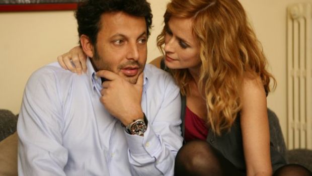 Auditel, Ascolti Tv 6 giugno 2011: Fratelli Detective vince con 4,3 mln (16,48%) su Premio Barocco (14,12%). Plastik supera Insideout, Testimone involontario (11%). Esordio boom per Paperissima Sprint a 6 mln e Gossip Girl (10,5%). Studio Aperto vola a 3,