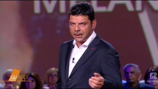 Auditel, Ascolti Tv 17 giugno 2011: vince Quarto Grado con oltre 3 mln (14,79%), seguito da L’Onore e il Rispetto 2 (12,57%). Molto bene NCIS che supera Non mi scaricare, male Mettiamoci all’Opera (11,35%). Tuttiinpiedi su Current a 255mila tsp (1.46%)