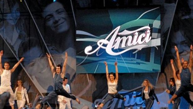 Amici in Tour 2011 nelle piazze e su La5