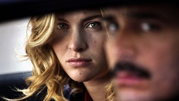Auditel – Ascolti Tv 27 giugno 2011: Tutta la verità (18,16%) supera Vicky Cristina Barcelona (11,97%). Volano Lasko (12,84%) e Cobra 11 (11%), cala Tamarreide (6,4%). Vola anche Pomeriggio Cinque oltre il 23% di media