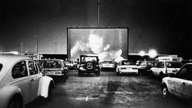 6 giugno 1933: Nasce il primo Drive-In