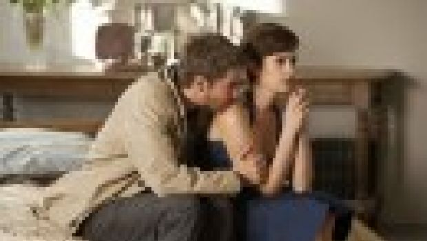One Day con Anne Hathaway e Jim Sturgess – un nuovo trailer locandina e qualche foto ufficiale