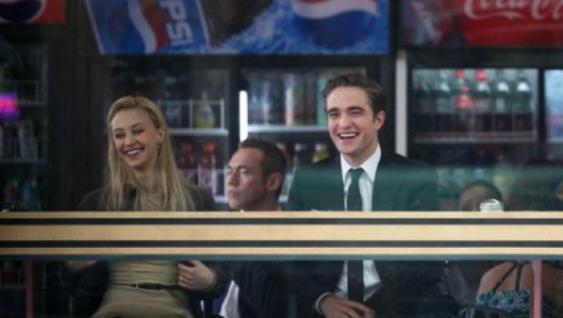 Cosmopolis di David Cronenberg – Robert Pattinson fotografato sul set