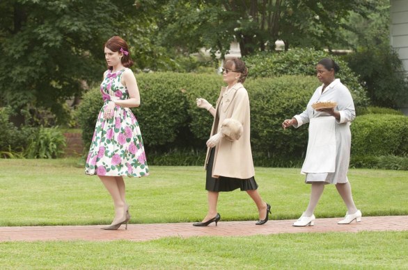 The Help – trailer internazionale, locandina e alcune foto del film con Emma Stone, Viola Davis e Bryce Dallas Howard